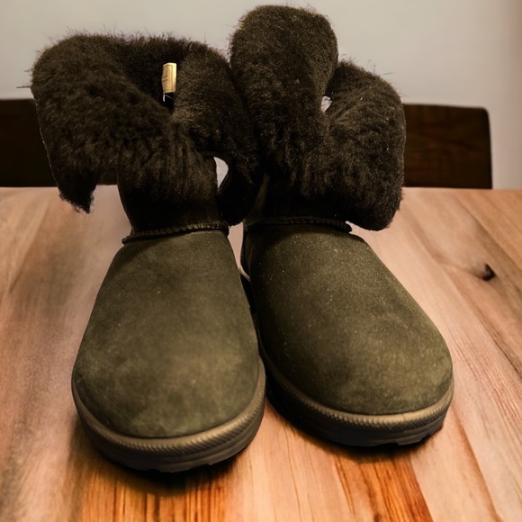 NWOT BEBE Women’s Boots - Picture 4 of 8